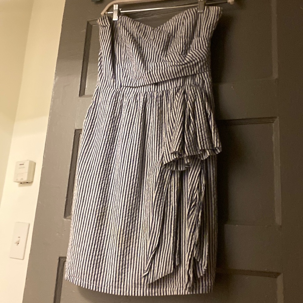 Seersucker strapless dress (no tags inside but I usually wear a S/XS)